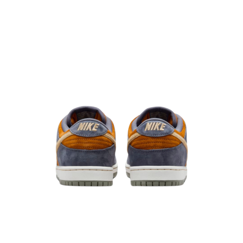 Dunk Light Carbon Monarch - Image 7
