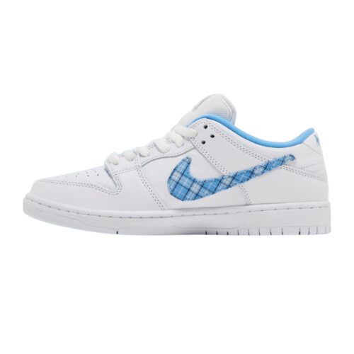 Dunk Nikole Hause - Image 5