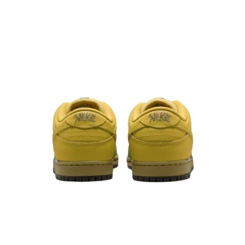 Dunk Low Pro Hatch Chili - Image 3